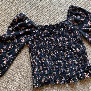 OFF SHOULDER FLORAL CROP TOP